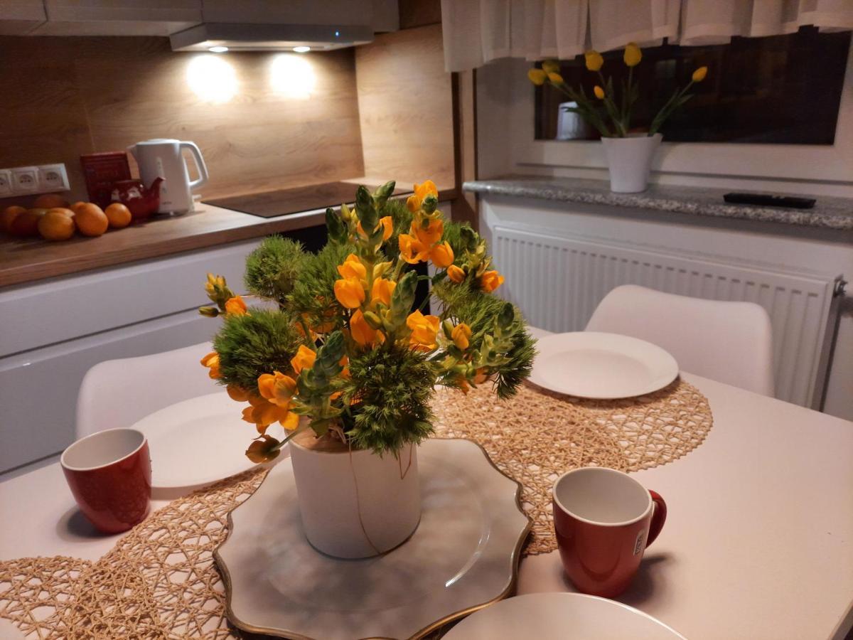 Apartament Amber Comfort Z Prywatnym Miejscem Parkingowym Kołobrzeg Eksteriør bilde