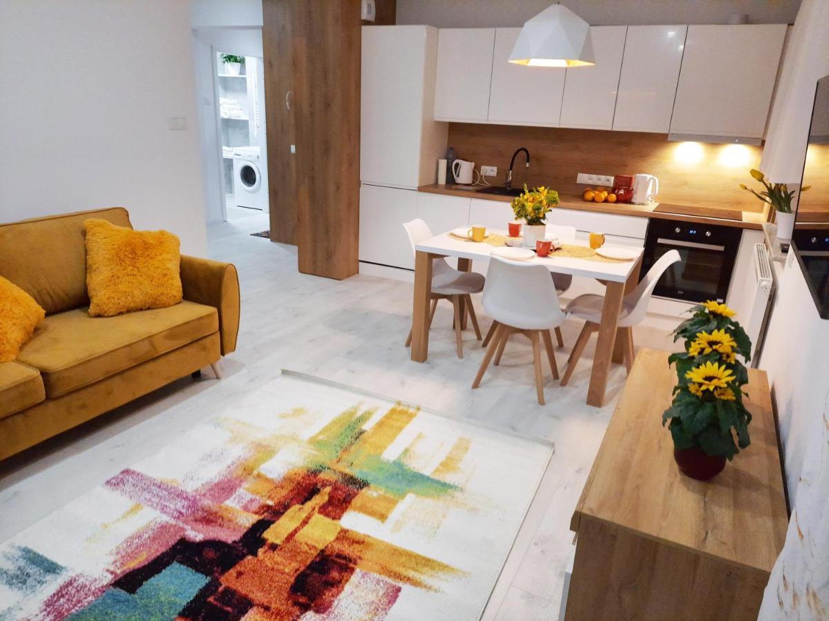Apartament Amber Comfort Z Prywatnym Miejscem Parkingowym Kołobrzeg Eksteriør bilde